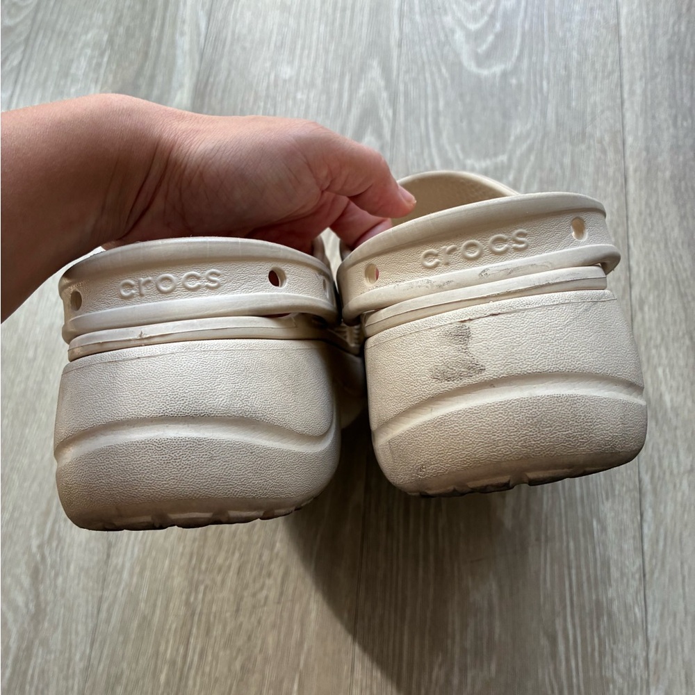 Crocs Platform Clogs - Picture 4 of 5